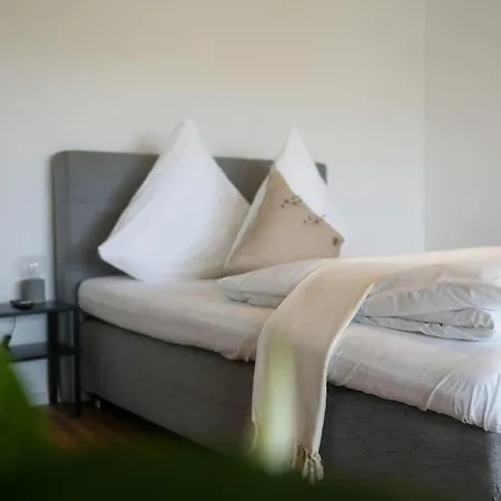 Appartement Boho Stil Mit Flussblick Nahe Stadtzentrum *